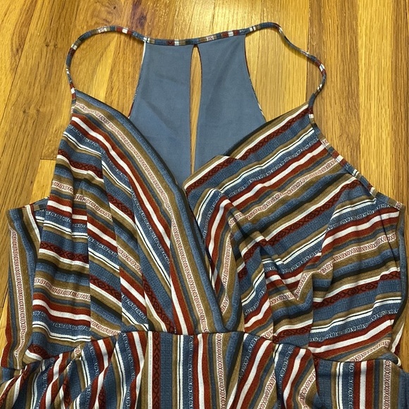 BCBGeneration Women’s Red and Blue Striped Dress With Slits Size L - Picture 6 of 9